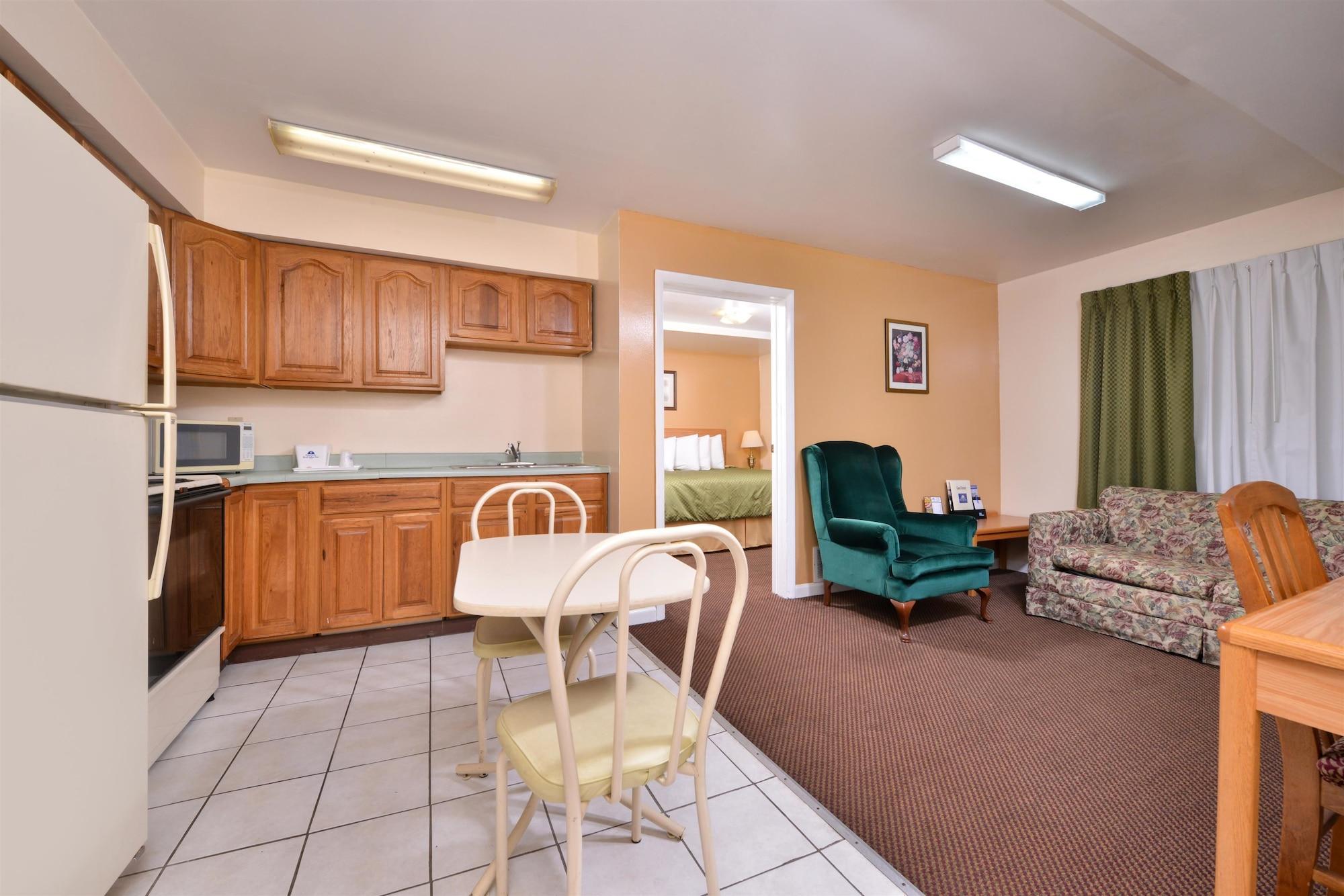 Americas Best Value Inn Jonesville/Hillsdale Eksteriør billede