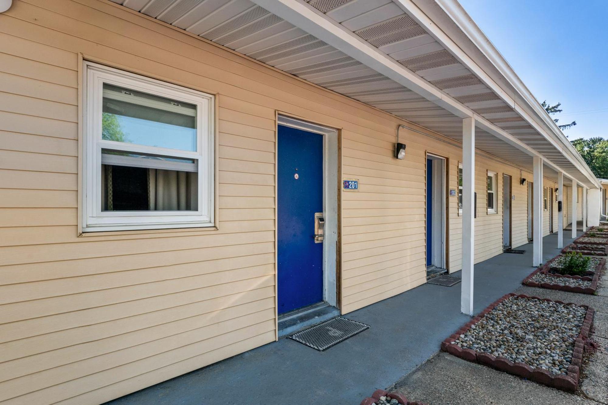 Americas Best Value Inn Jonesville/Hillsdale Eksteriør billede