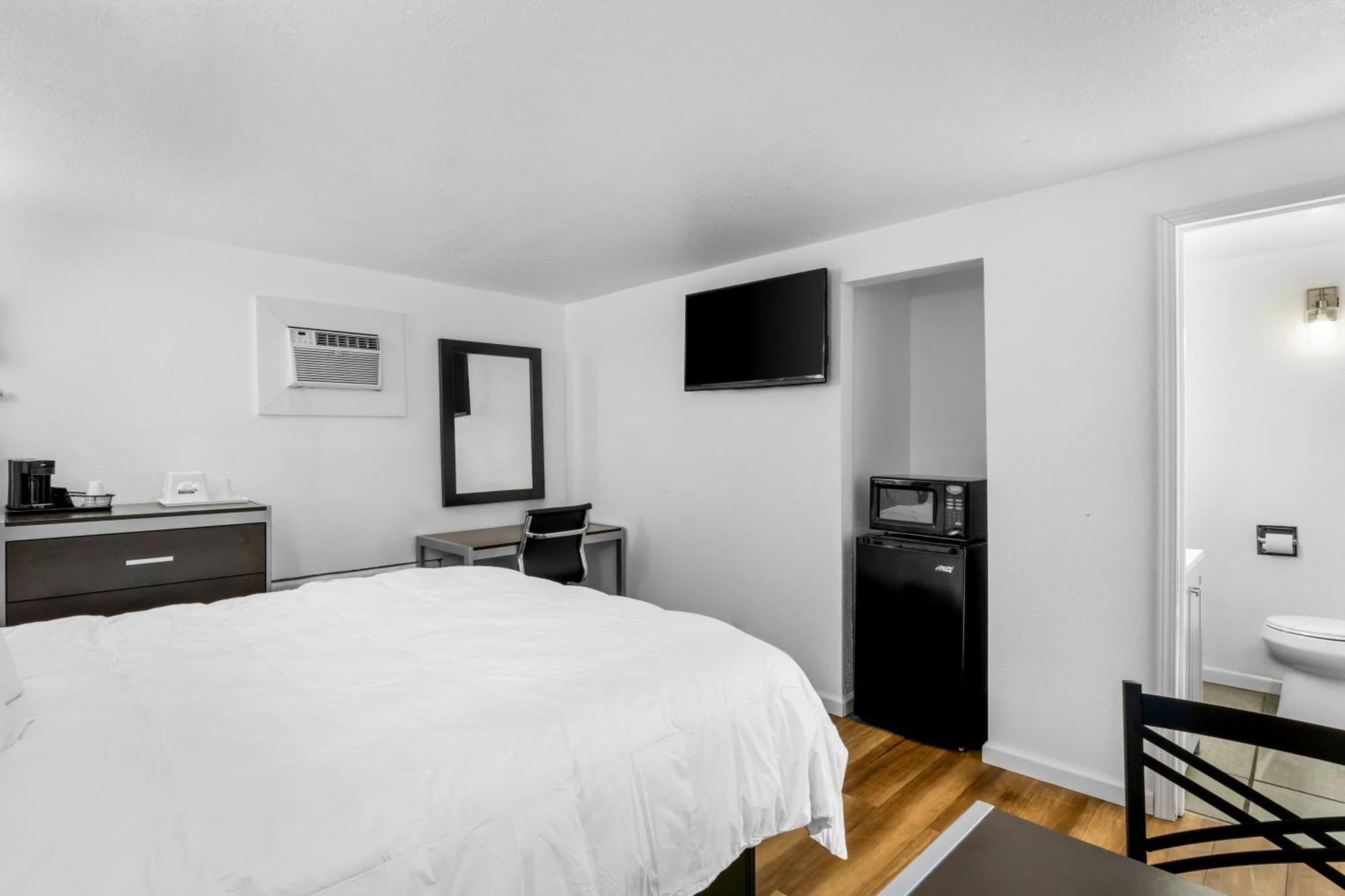 Americas Best Value Inn Jonesville/Hillsdale Eksteriør billede