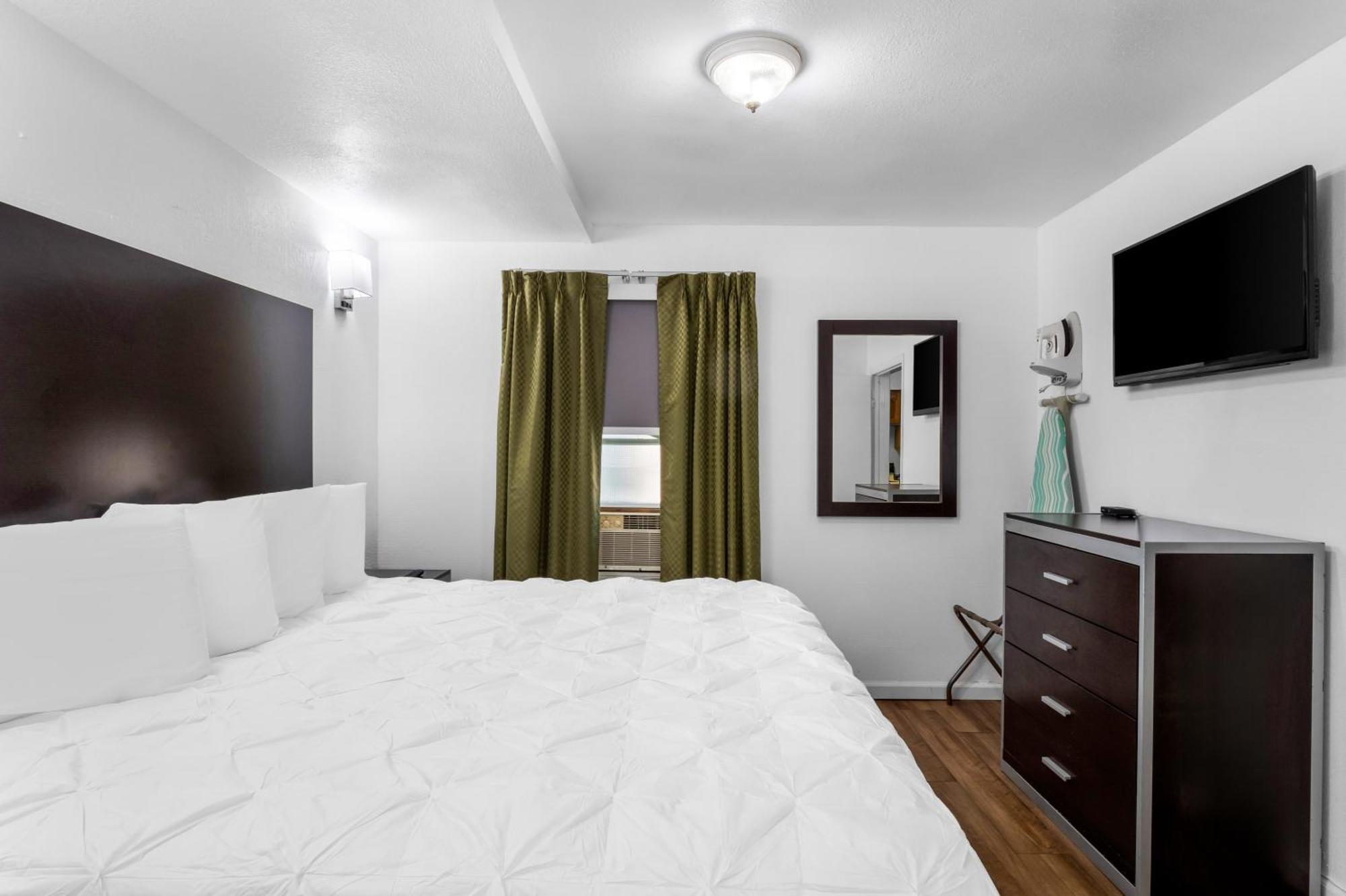 Americas Best Value Inn Jonesville/Hillsdale Eksteriør billede
