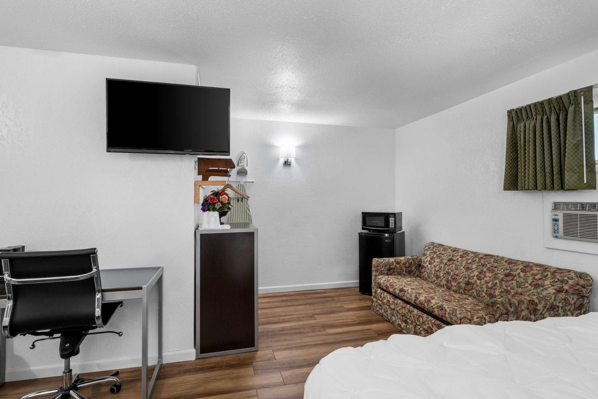 Americas Best Value Inn Jonesville/Hillsdale Eksteriør billede