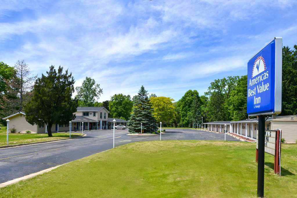 Americas Best Value Inn Jonesville/Hillsdale Eksteriør billede